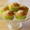 Vit choklad- och päronmuffins