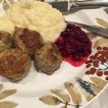 Vilda köttbullar på kycklingfärs