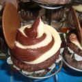 Choklad cupcakes med vanilj/choklad frosting