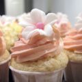 Cupcakes med rabarber, blåbär och choklad