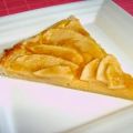 Äppeltarte med lyxig vaniljsås