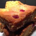 Blondies med hallon och vit choklad