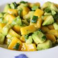 Avokado- och mangosalsa