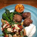 Citronköttbullar med patatas bravas, rostad[...]