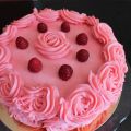 Rose cake med citronbotten och blåbärsmousse
