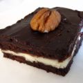 Brownies med chokladkolaglasyr, cream cheese[...]
