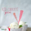 Individual Red Currant Crumble Pies (Röda[...]