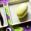 Aubergine, vår första skörd i[...]