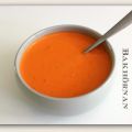 Yoghurt- och tomatsoppa