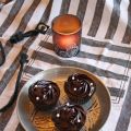 Black Caramel Cupcake