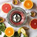 Passionsfrukt- och grapefruktsmoothie