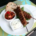 Farish kebab med ratatouille och tsatsiki