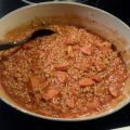Köttfärssås med kryddig korv