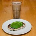 Eftermiddagskaffe med snabbmacka
