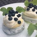Saras Smaker: Blåbärsmaräng med limekräm och[...]