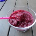 Frozen blueberry yoghurt