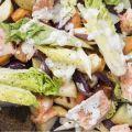 Ljummen Caesarsallad med rotfrukter,[...]