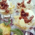 Päronkompott med glass och kanderade valnötter