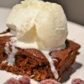 Kladdig proteinchokladkaka med hemgjord[...]