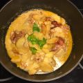 Kycklinggryta med bacon, cider och rosépeppar
