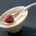 Pannacotta med lime och hallon