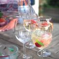 Strawberry Gin Fizz