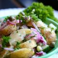 Potatissallad med dill och rödlök