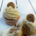 Chocolate chip cookie dough cupcakes